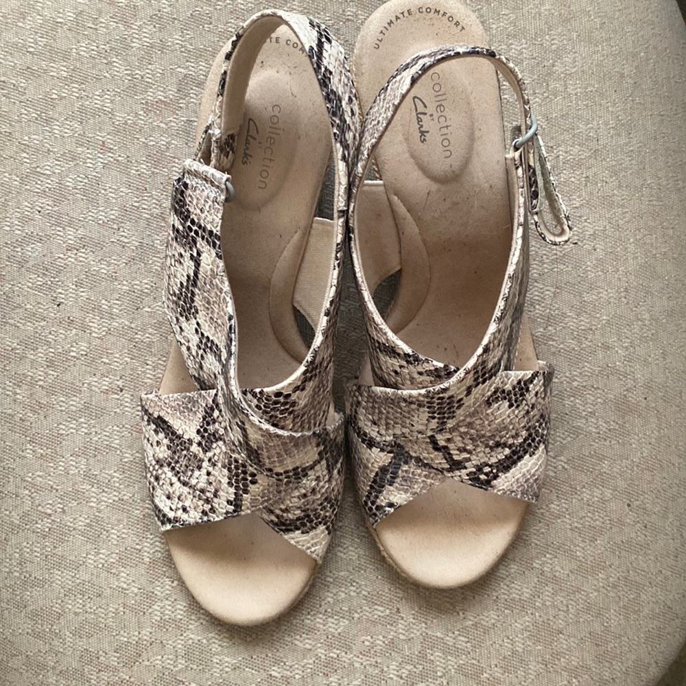Dressy sandal wedge